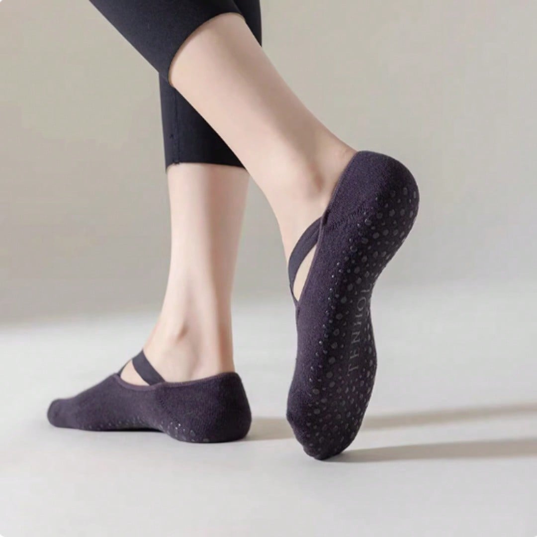 Anti-slip silicone sole yoga s - Yoga Pilates Yoga ulasan dan harga