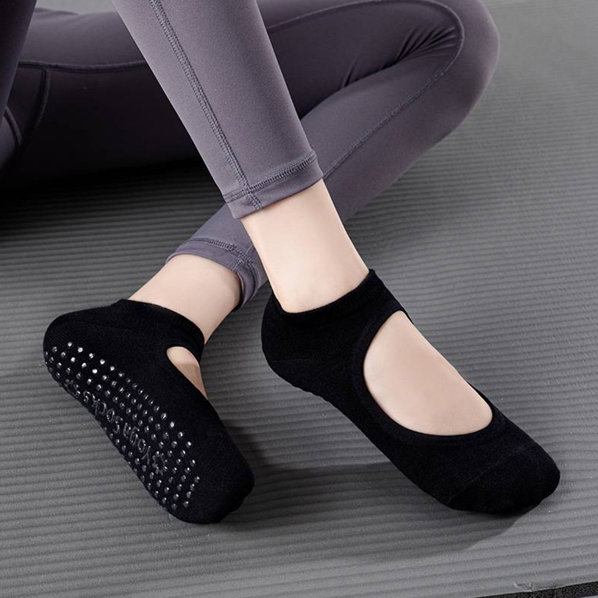 Non-Slip Yoga Socks for Women  - Yoga Pilates Yoga ulasan dan harga